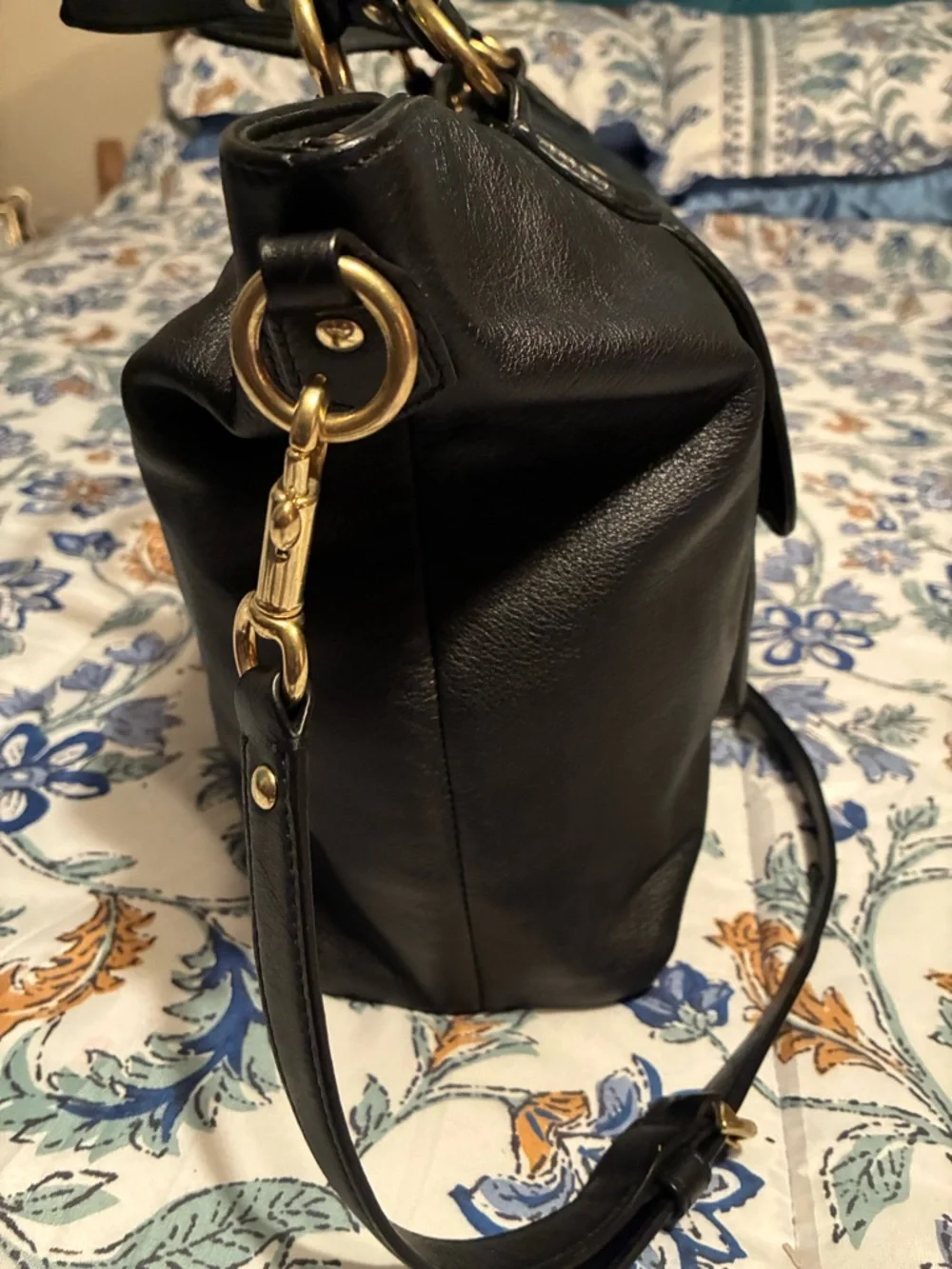 Coach Black Leather Shoulder Tote with Gold Hardware - Picture 3 of 11